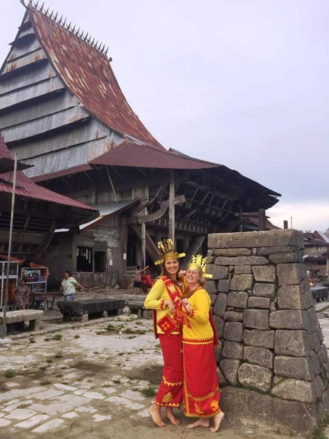 Salty Dog Hostel Telukdalem Luaran gambar