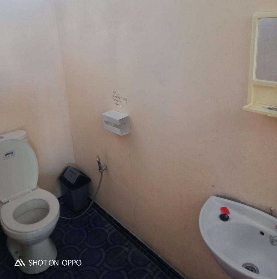 Salty Dog Hostel Telukdalem Luaran gambar